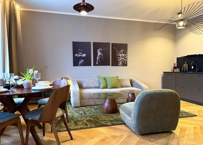 Designer-apartment - Top-lage - Fuggerei Διαμέρισμα *